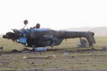 Trực thăng Mi-28UB Nga gặp nạn: Vướng dây điện cao thế, rơi úp ngược tan tành
