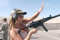 Vì sao quân đội Mỹ là nơi nguy hiểm nhất với phụ nữ?