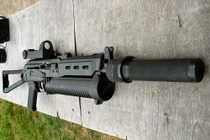 Ngỡ ngàng nguồn gốc của khẩu tiểu liên “bò rừng” Việt Nam tự sản xuất 