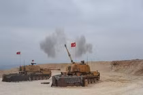 Quyết "xóa sổ" lực lượng người Kurd, quân đội Thổ ồ ạt tấn công Syria