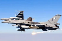Dùng tiêm kích F-16 bắn rơi máy bay Ấn Độ, Pakistan khiến Mỹ "tức lộn ruột" 