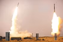 Thử thành công đạn tầm xa, phòng không S-400 của Nga lên “đẳng cấp mới“