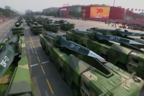 Cận cảnh loạt vũ khí Trung Quốc lần đầu được công bố