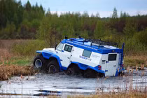 "Vua địa hình" 8 bánh siêu mạnh ATV Shaman