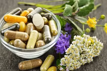 Danh sách 8 thực phẩm chức năng bị phạt khủng vì vi phạm qui định ATTP