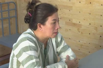 Bắt người phụ nữ lừa 'chạy trường' với giá 300 triệu đồng