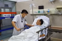 Thực hiện ngay hướng dẫn này của bác sĩ để phòng đột quỵ khi nắng nóng