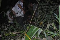 Ghen tuông, chém chết vợ, vào rừng uống thuốc sâu tự vẫn?