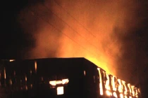 Nhà máy Giấy Bắc Ninh bốc cháy ngùn ngụt