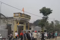 Ném lựu đạn nhà dân: Xử lý khó hiểu của công an!