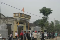 Ném lựu đạn nhà dân: Xử lý khó hiểu của công an!