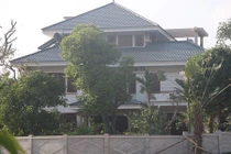 Quan tỉnh chiếm đất công xây biệt thự: Trả đất, dân vẫn bức xúc 