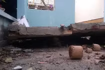 Sập hiên nhà ở Hải Phòng, hai thanh niên chết thảm