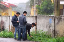 Đạo chích mang ô tô khoắng sạch trụ sở UBND