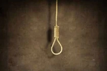 Giám đốc Trung Tâm Giáo dục thường xuyên treo cổ tự tử