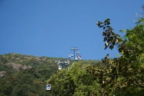 Cáp treo Yên Tử tăng giá mạnh, vẫn nêm cứng người