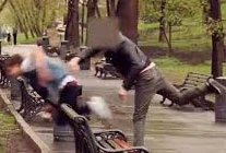 Cháu trai tỷ phú trả tiền xem... ngực gái trẻ gây “bão” mạng