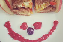 Chết cười lý do bá đạo trẻ lười ăn dùng để trốn bữa