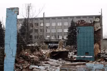 Lính Ukraine có trong dòng người di tản khỏi Debaltsevo