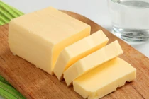 Công dụng tuyệt vời của bơ trong các mẹo vặt gia đình