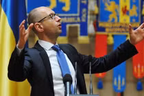 Người Ukraine chế giễu Thủ tướng Yatsenyuk