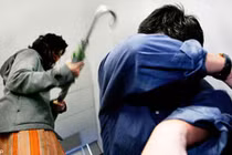 Lạ đời chuyện vợ bạo hành chồng ở Long An