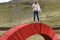 Cận cảnh cây cầu giấy độc nhất vô nhị trên thế giới