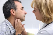 4 yếu tố làm trầm trọng thêm bệnh viêm tuyến giáp