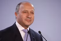 Kiev đồng ý trao quy chế đặc biệt cho miền Đông Ukraine?