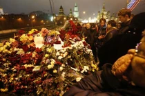 Phe đối lập Nga tuần hành tưởng niệm lãnh đạo Nemtsov