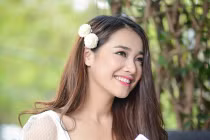 Diễn viên "Quả tim máu" đẹp mong manh