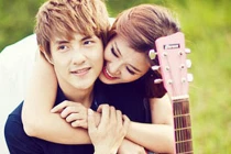 Chuyện tình ngọt ngào của cặp đôi đẹp nhất của Vbiz