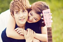 Chuyện tình ngọt ngào của cặp đôi đẹp nhất của Vbiz