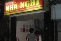 Quá mệt sau khi "ân ái", chàng trai bị bạn gái facebook trộm xe máy