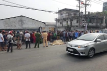 Va chạm với xe buýt, người phụ nữ tử vong ở TP.HCM