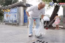 Khi Tây nhặt rác... ở ta