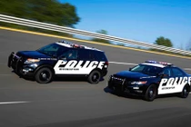 Ford triệu hồi hàng trăm ngàn xe, bao gồm xe cảnh sát