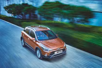 Hyundai i20 Active giá từ 217 triệu đồng sắp về Việt Nam