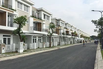 Yêu cầu nghiên cứu thu thuế nhà ở để hạn chế đầu cơ