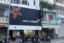 Nghi can dùng súng cướp Ngân hàng Bắc Á ở Sài Gòn khai gì? 