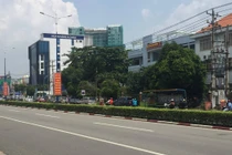 Nổ lớn bên trong Cục thuế tỉnh Bình Dương, công an thắt chặt an ninh