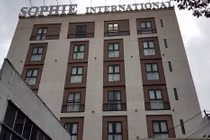 Hút mỡ bụng cho thai phụ, Thẩm mỹ viện Sophie International bị phạt 155 triệu