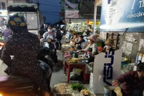 Hải Phòng: Nghịch lý chợ mới bỏ hoang, dân họp chợ ngoài đường