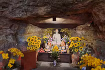 Độc đáo chùa Hang, nơi đầu tiên Phật giáo du nhập vào Việt Nam