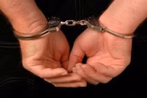 Hải Phòng: Tước danh hiệu, bắt tạm giam 1 cán bộ công an