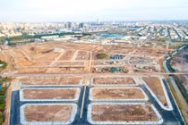 Quảng Ninh: Vì đâu 13 sàn giao dịch bất động sản bị “tuýt còi”?