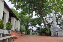 Đi tìm lời giải ngôi miếu ở Hải Phòng cứ xây lên là bị sét đánh