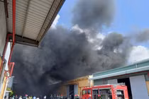 Cháy xưởng in ở Hải Phòng: Hai công nhân bị bỏng