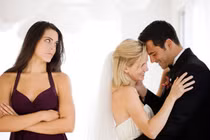 Đau khi 2 “quý tử”, một với vợ, một với bồ đều không phải con mình