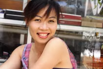 Nữ nhà báo xinh đẹp khiến sát thủ máu lạnh rơi lệ